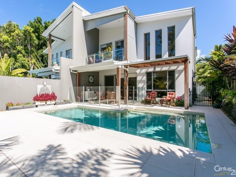 5023A Riverwood Grove, Benowa QLD 4217