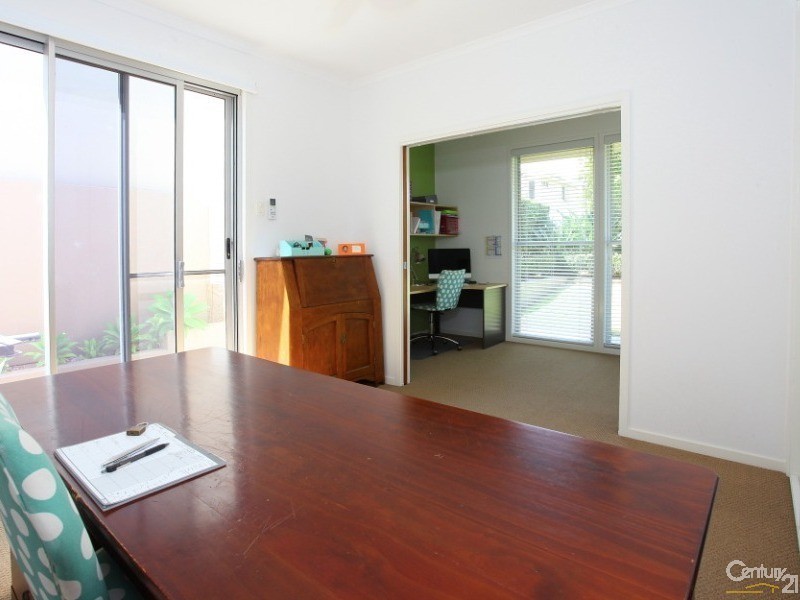 2013 The Boulevarde, Benowa QLD 4217