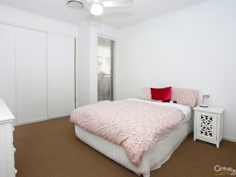 2013 The Boulevarde, Benowa QLD 4217