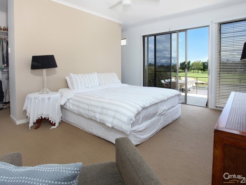 2013 The Boulevarde, Benowa QLD 4217