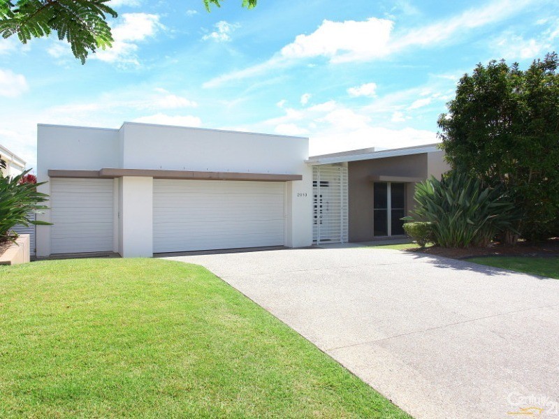2013 The Boulevarde, Benowa QLD 4217