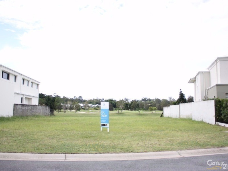 3014 Northview Parade, Benowa QLD 4217