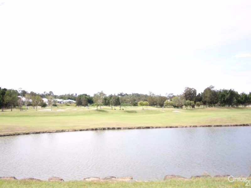 3014 Northview Parade, Benowa QLD 4217