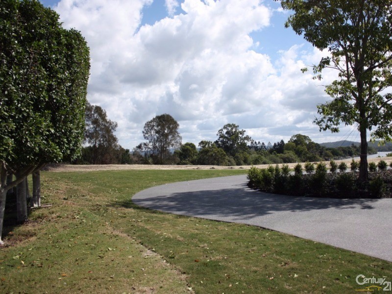 Lot 27-32 The Boulevarde, Benowa QLD 4217