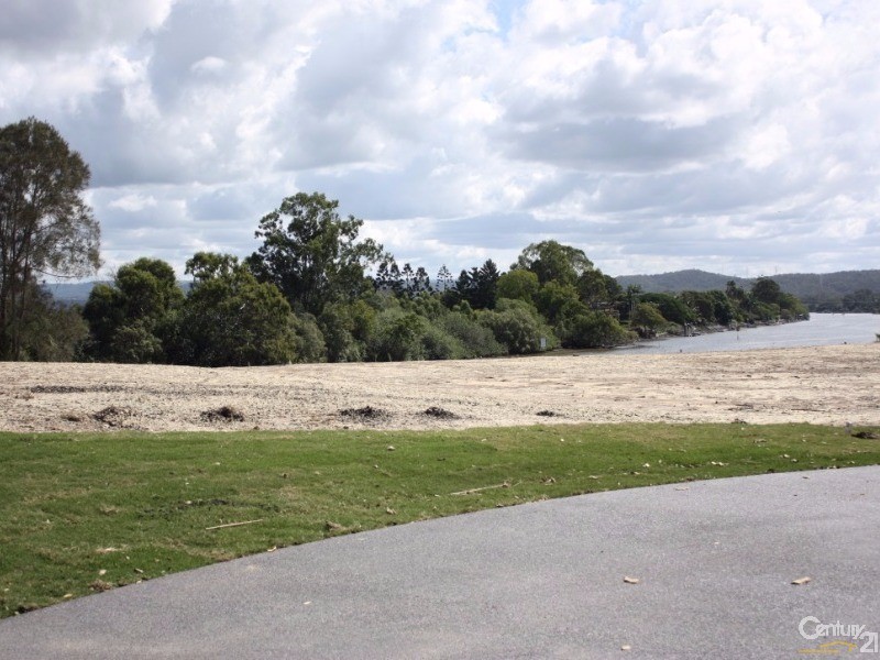 Lot 27-32 The Boulevarde, Benowa QLD 4217