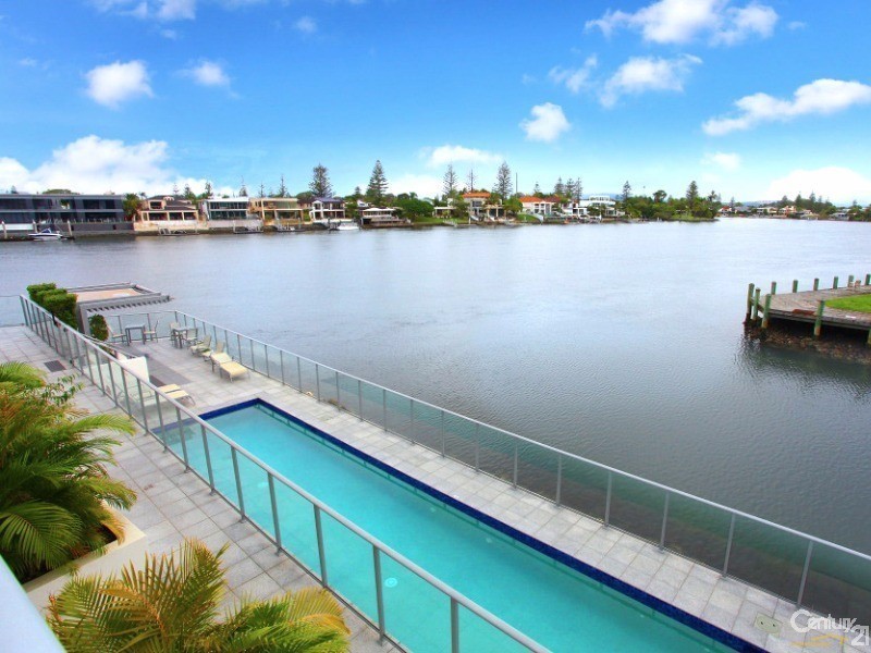 Surfers Paradise QLD 4217