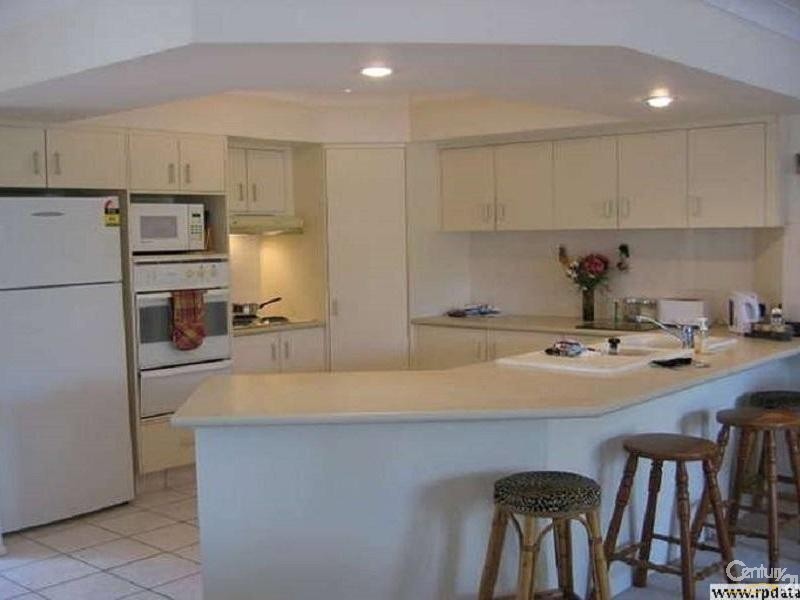 69/88 COTLEW STREET EAST, Southport QLD 4215