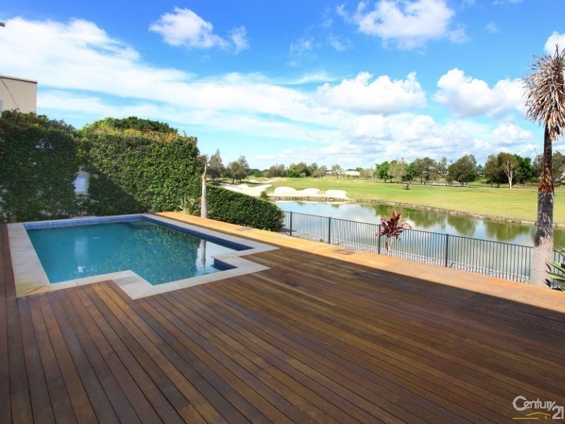 2015 The Boulevarde, Benowa QLD 4217