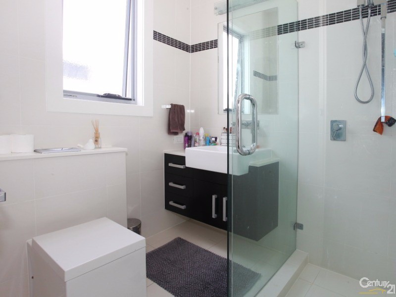 2008 The Boulevarde, Benowa QLD 4217