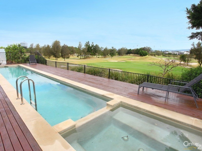 2008 The Boulevarde, Benowa QLD 4217