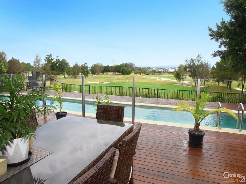 2008 The Boulevarde, Benowa QLD 4217