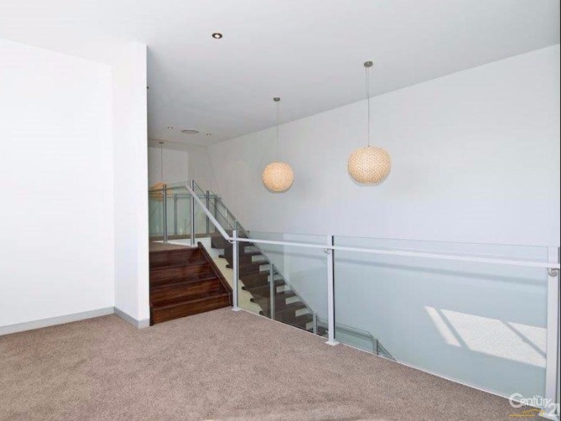 8006A Vista Drive, Benowa QLD 4217