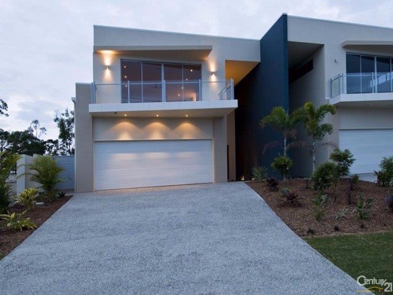 8006A Vista Drive, Benowa QLD 4217