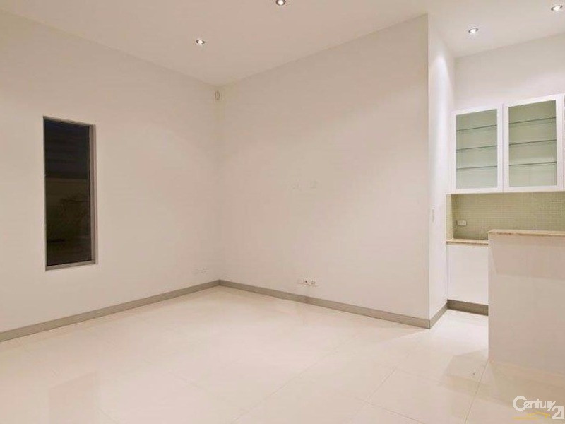 8006A Vista Drive, Benowa QLD 4217