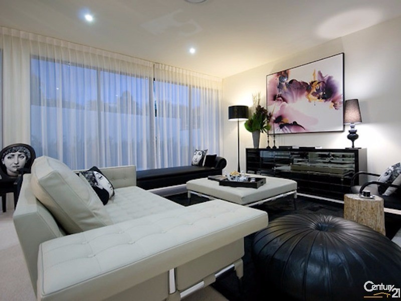 10005 THE BOULEVARDE, Benowa QLD 4217