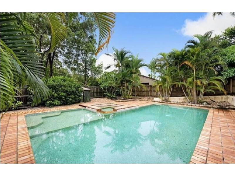 1 143 COTLEW STREET, Ashmore QLD 4214