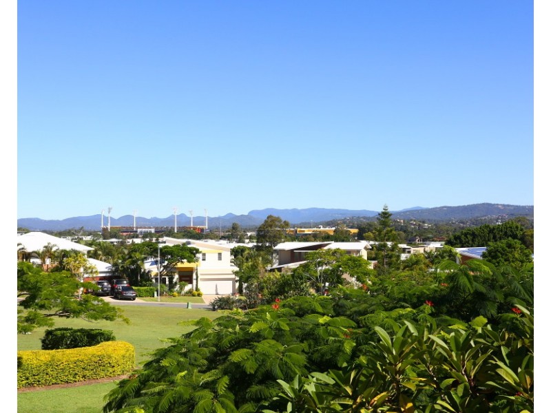 7020 Circa Vista, Benowa QLD 4217