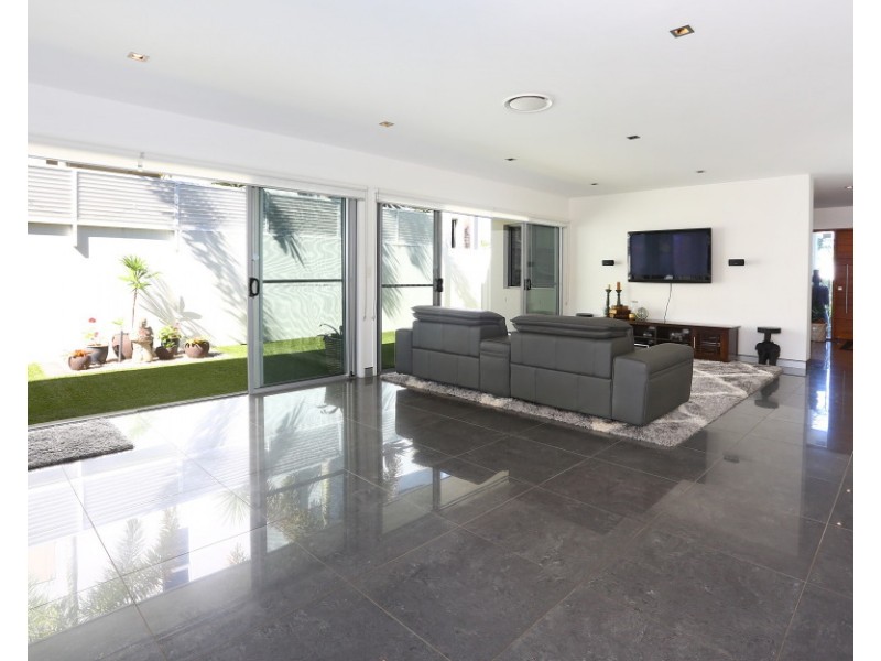 7020 Circa Vista, Benowa QLD 4217