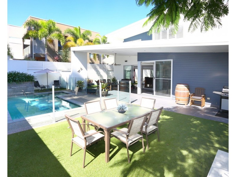 7020 Circa Vista, Benowa QLD 4217