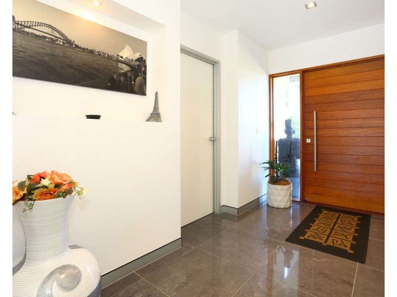 7020 Circa Vista, Benowa QLD 4217