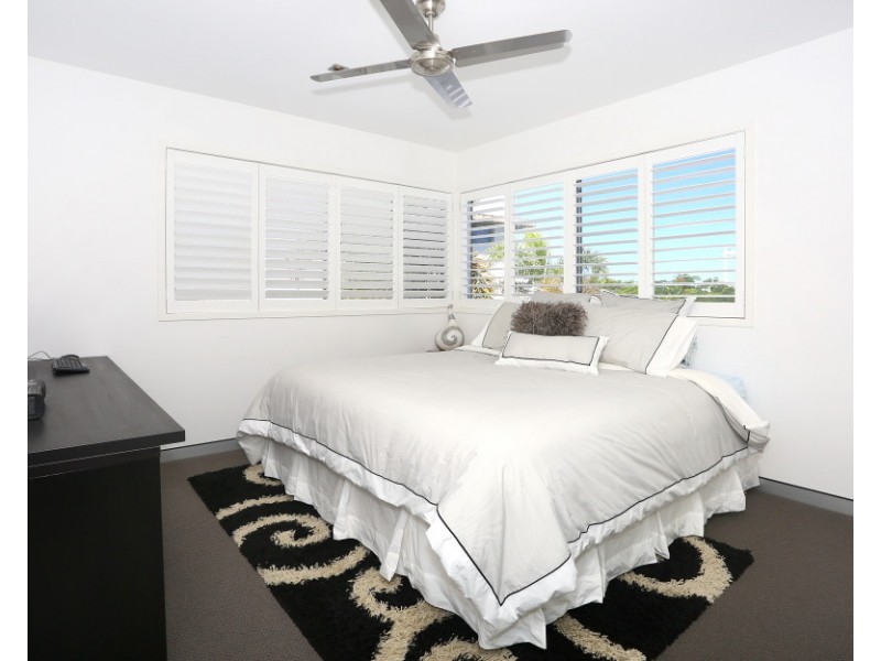 7020 Circa Vista, Benowa QLD 4217