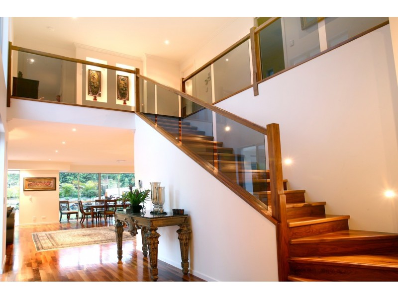 5021A Riverwood Grove, Benowa QLD 4217