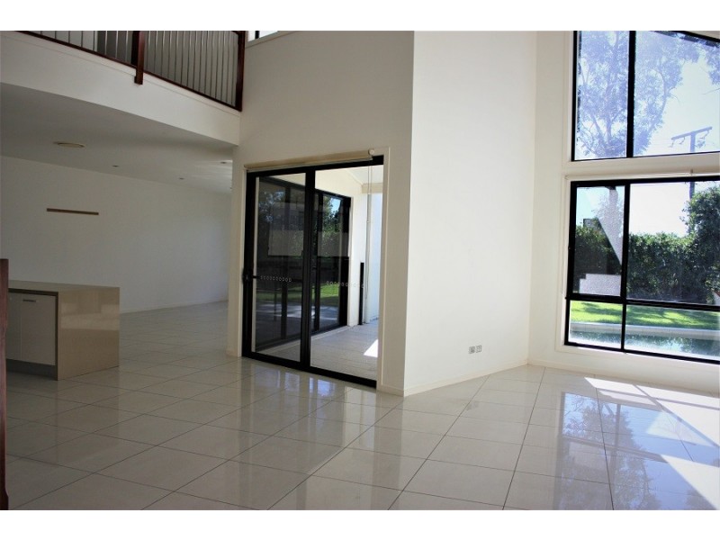 7022B CIRCA VISTA DRIVE, Benowa QLD 4217