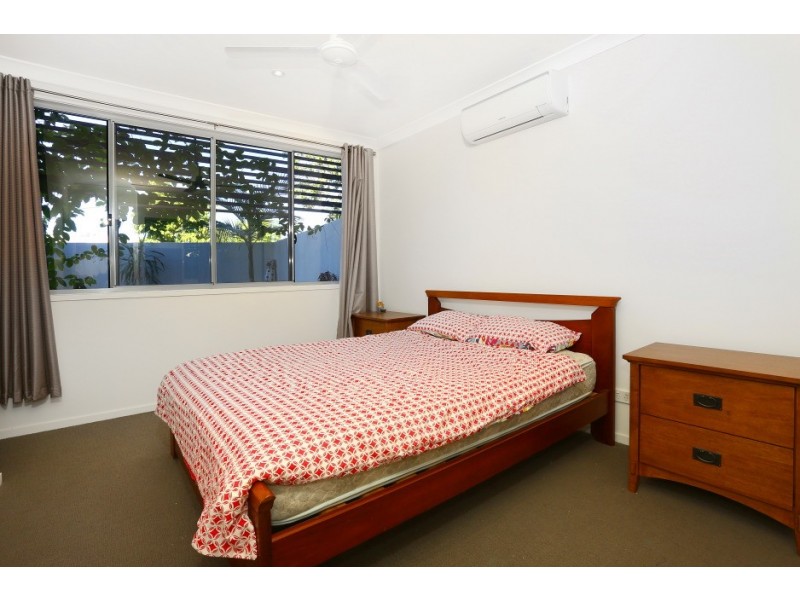 81/5033 Emerald Island Drive, Carrara QLD 4211