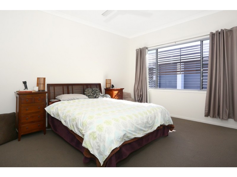 81/5033 Emerald Island Drive, Carrara QLD 4211