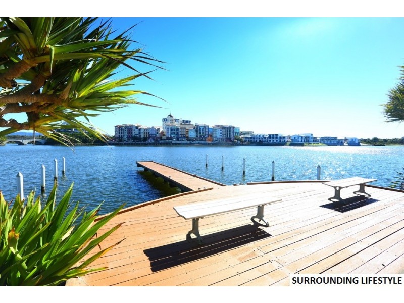 81/5033 Emerald Island Drive, Carrara QLD 4211