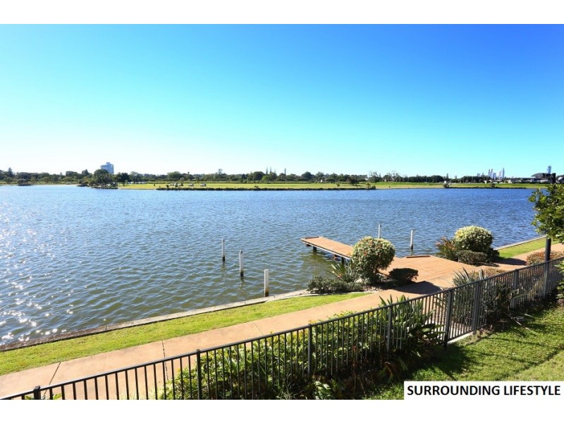81/5033 Emerald Island Drive, Carrara QLD 4211