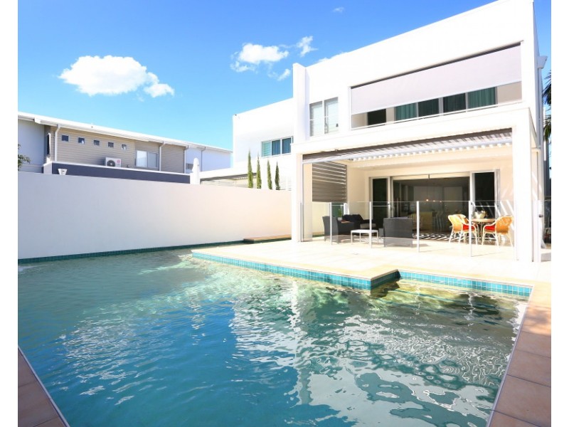 4025A The Boulevarde, Benowa QLD 4217