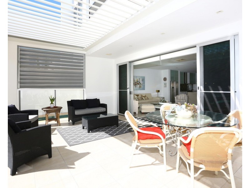 4025A The Boulevarde, Benowa QLD 4217