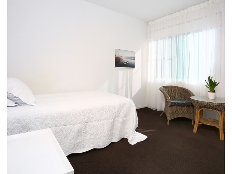 4025A The Boulevarde, Benowa QLD 4217