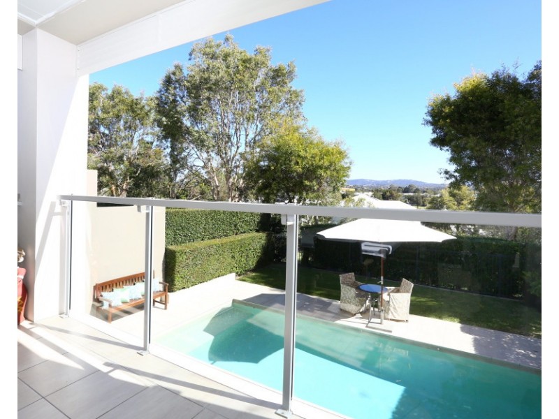 6026B Vista Drive, Benowa QLD 4217