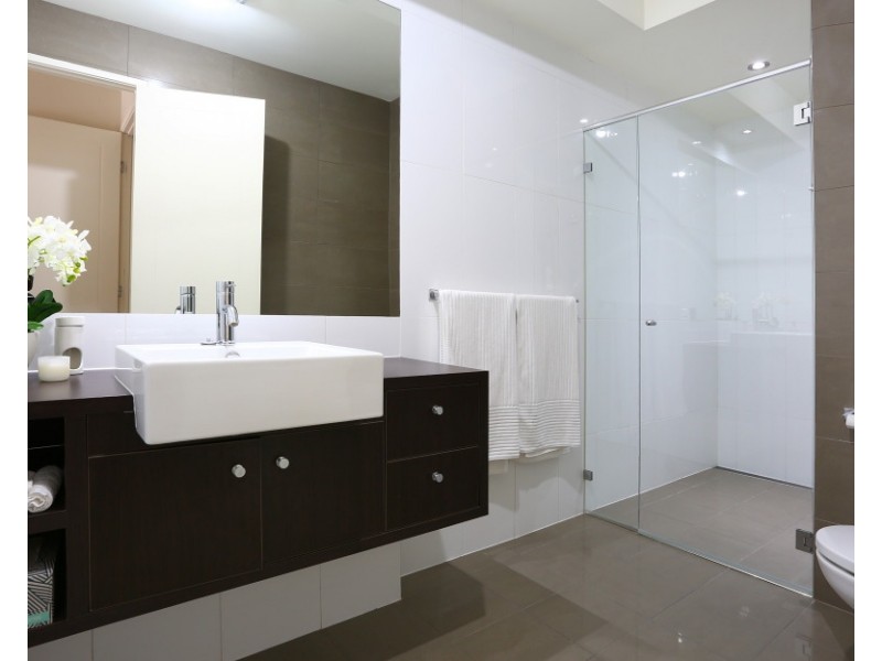 6026B Vista Drive, Benowa QLD 4217