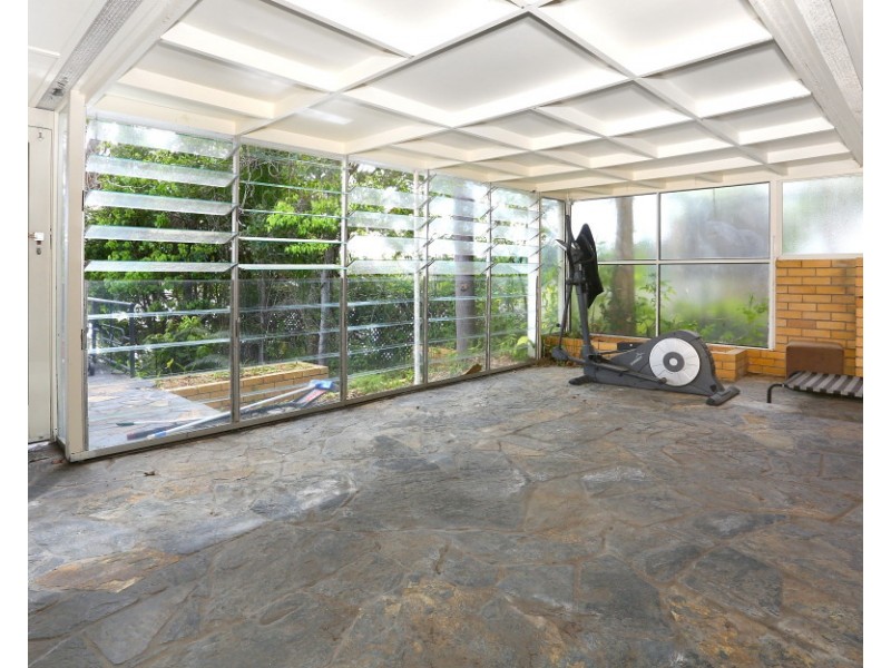 652 Nerang Broadbeach Road, Carrara QLD 4211