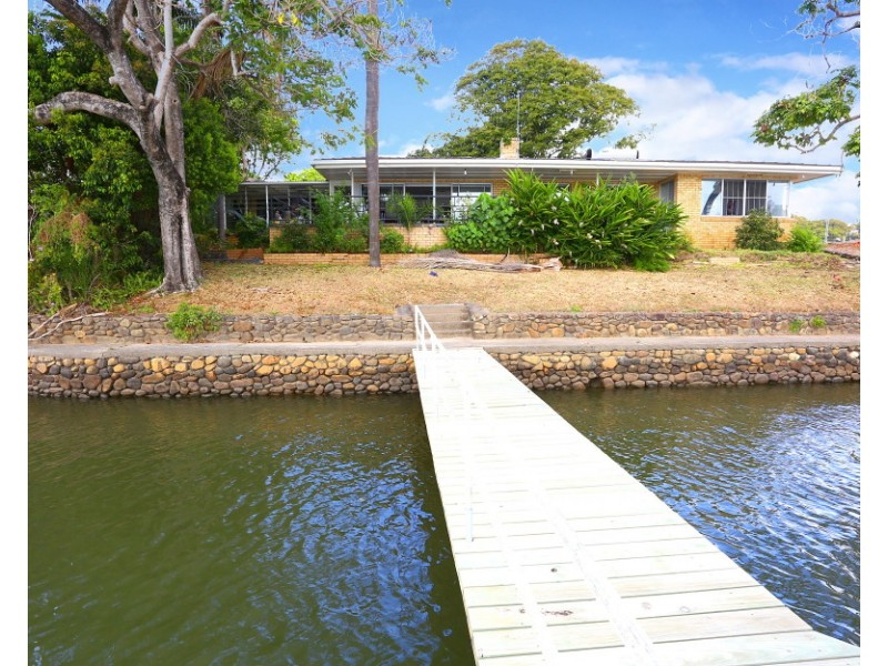 652 Nerang Broadbeach Road, Carrara QLD 4211