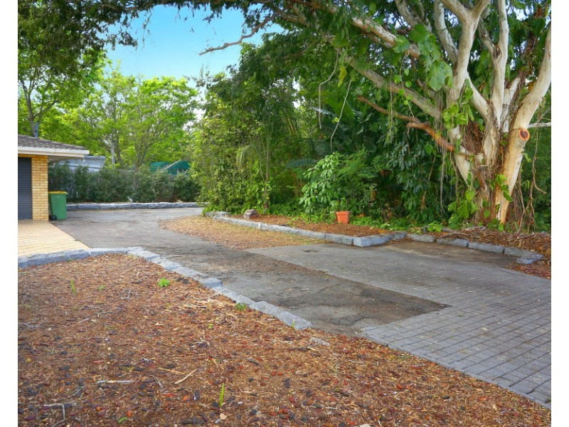 652 Nerang Broadbeach Road, Carrara QLD 4211