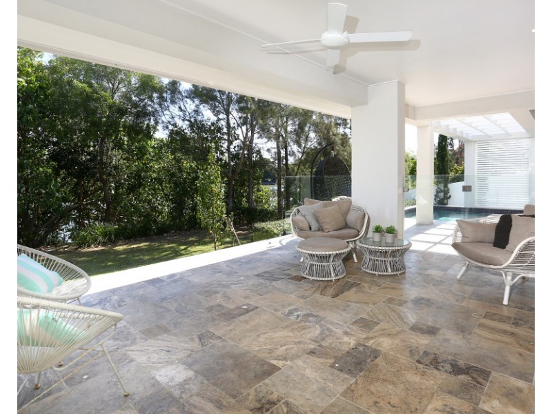 4005 THE BOULEVARDE, Benowa QLD 4217