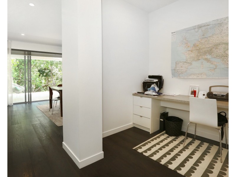 4005 THE BOULEVARDE, Benowa QLD 4217