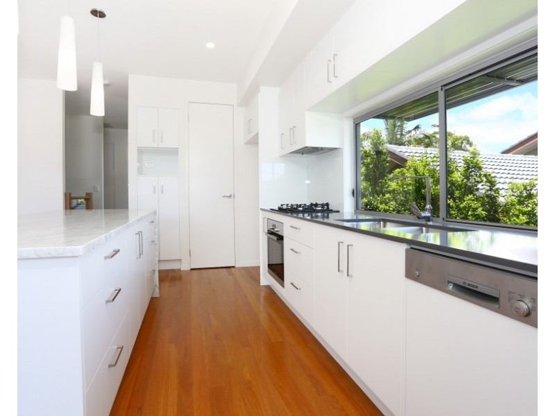 1/120 SLATYER AVENUE, Bundall QLD 4217