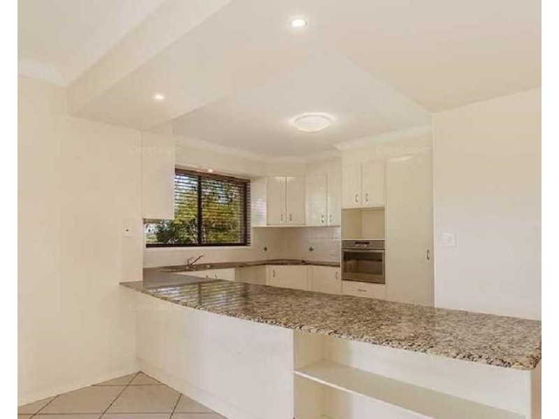 24 BLUE RIDGE CRESCENT, Varsity Lakes QLD 4227