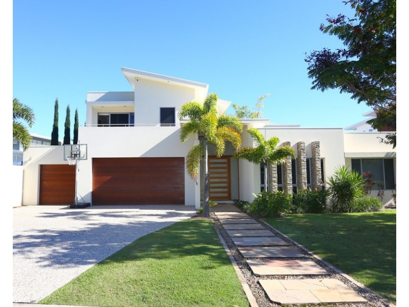 1024 LAKEVIEW TERRACE, Benowa QLD 4217