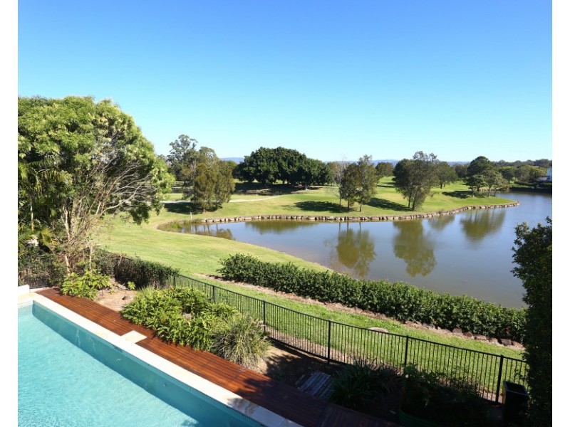 1024 LAKEVIEW TERRACE, Benowa QLD 4217