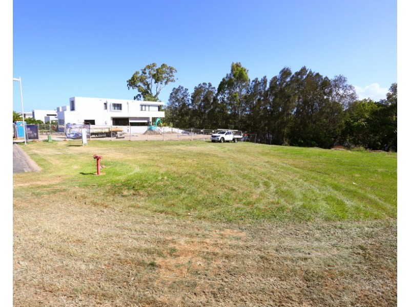 4014 Quayside, Benowa QLD 4217