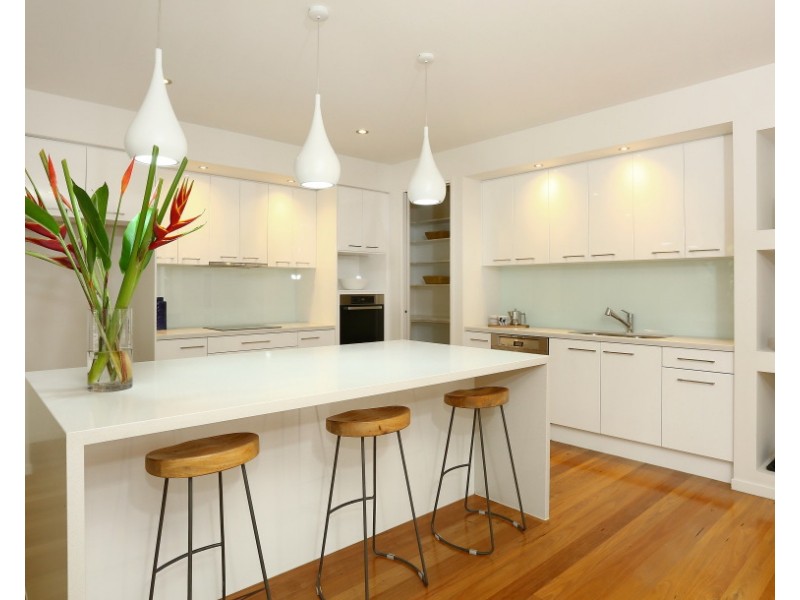 2/5016 Riverwood Grove, Benowa QLD 4217