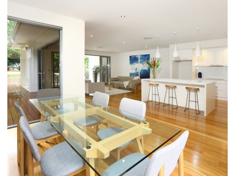 2/5016 Riverwood Grove, Benowa QLD 4217