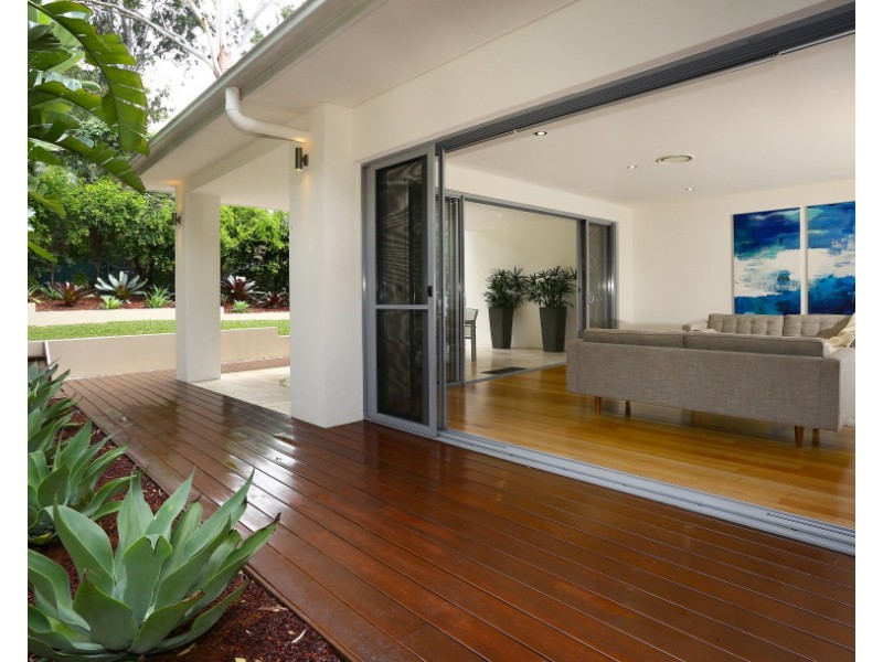 2/5016 Riverwood Grove, Benowa QLD 4217