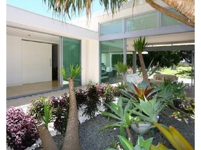 2003 THE BOULEVARDE, Benowa QLD 4217